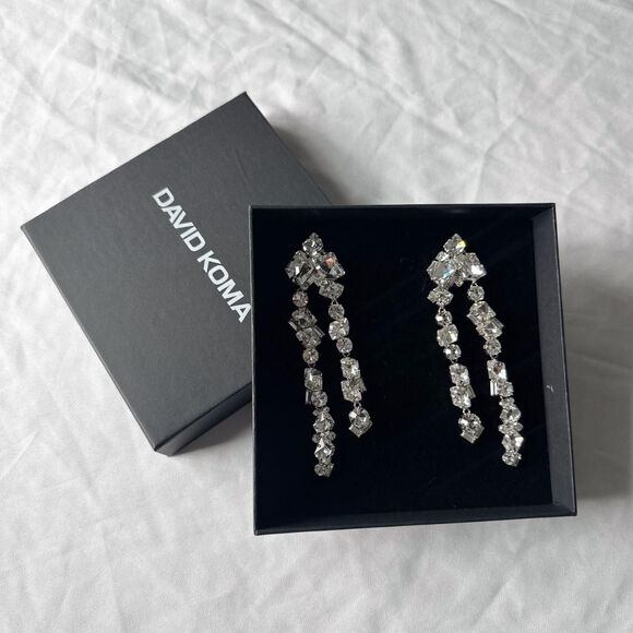 David Koma Irregular Crystal Chandelier Earrings in Silver - Picture 6 of 8